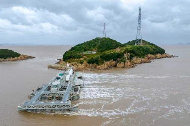 【中华魂今日要讯】焦点:超三千名海内外科技领袖联名呼吁暂停开发&ldquo;超级智能&rdquo;!